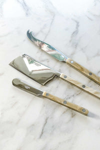 Sabre Bistrot Cheese Knife Set In Shiny "Horn"